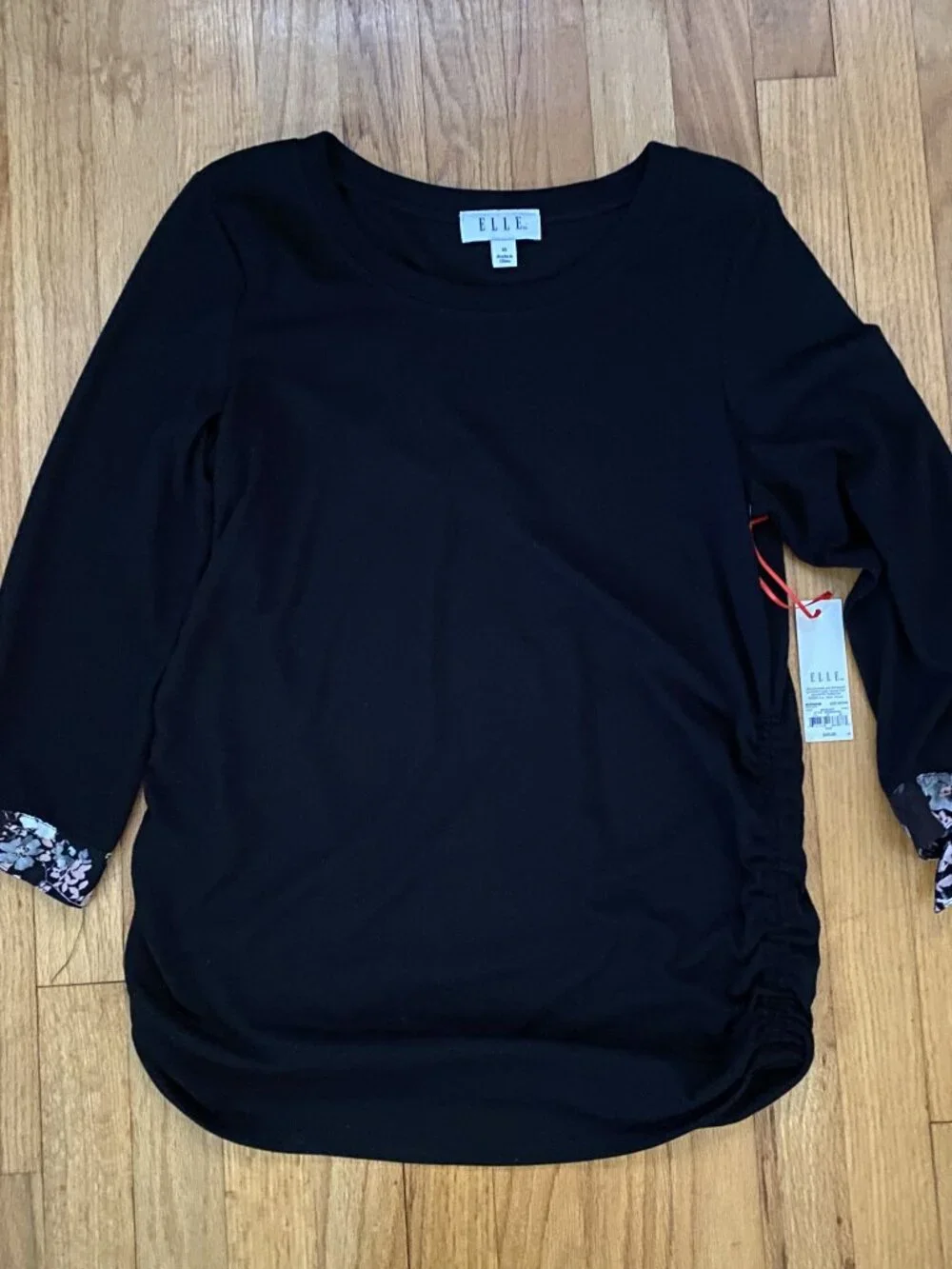 NWT Elle Black Top with Removable Floral Scarf